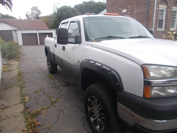 2003 chevy 4x4 2500 hd 6.6 liter duramax diesel for sale in Whitney Point, NY – photo 2