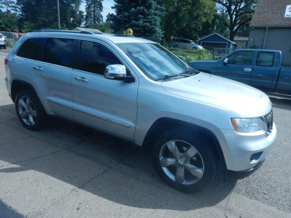 2011 Jeep Grand Cherokee 4WD 4dr Overland for sale in Oakdale, MN – photo 9