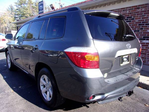 2010 Toyota Highlander Seats-8 AWD, 151k Miles, P Roof, Grey, Clean for sale in Franklin, NH – photo 5