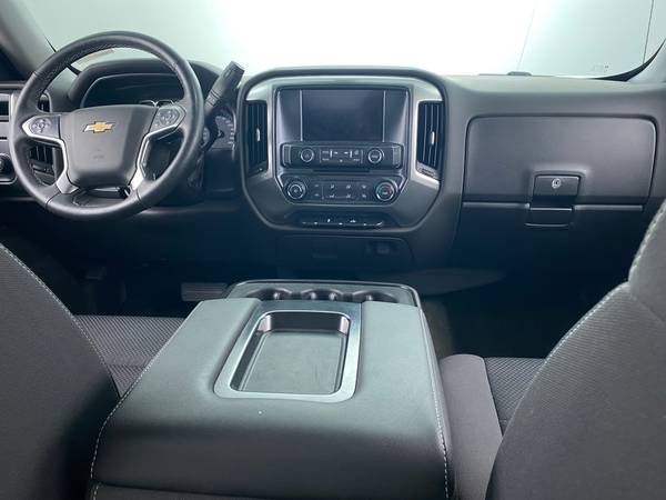 2018 Chevy Chevrolet Silverado 1500 Crew Cab LT Pickup 4D 5 3/4 ft -... for sale in Jacksonville, NC – photo 23