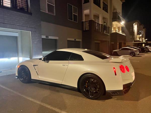 2017 Nissan GT-R - cars & trucks - by owner - vehicle automotive sale for sale in Tempe, AZ – photo 2