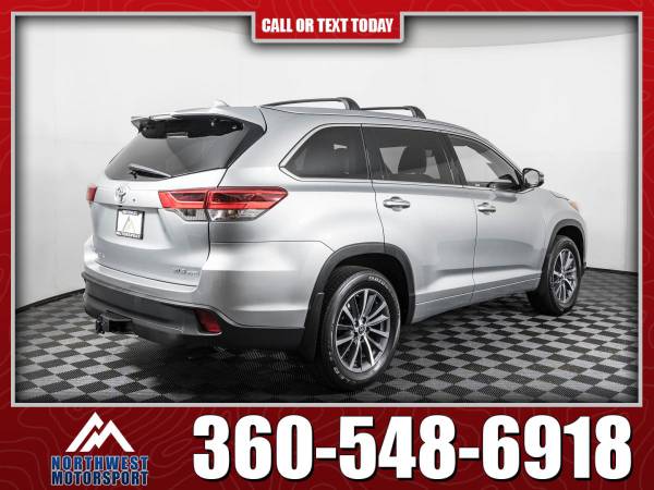 2018 Toyota Highlander XLE AWD - - by dealer for sale in Marysville, WA – photo 5
