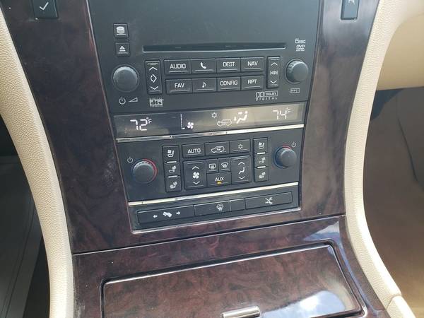 2007 Cadillac Escalade SUV for sale in New London, WI – photo 10