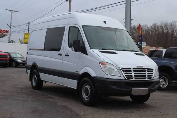 2011 Freightliner Sprinter 2500 CARGO VAN 3DR DIERSEL SWB for sale in South Amboy, PA – photo 3