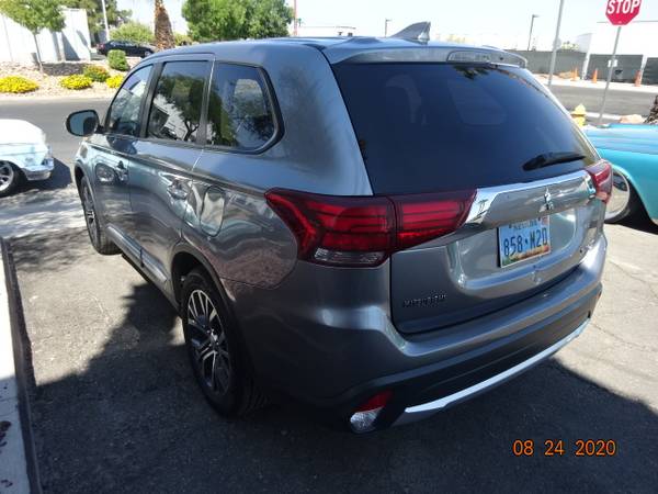 2017 Mitsubishi Outlander Se - cars & trucks - by owner - vehicle... for sale in Las Vegas, NV – photo 5