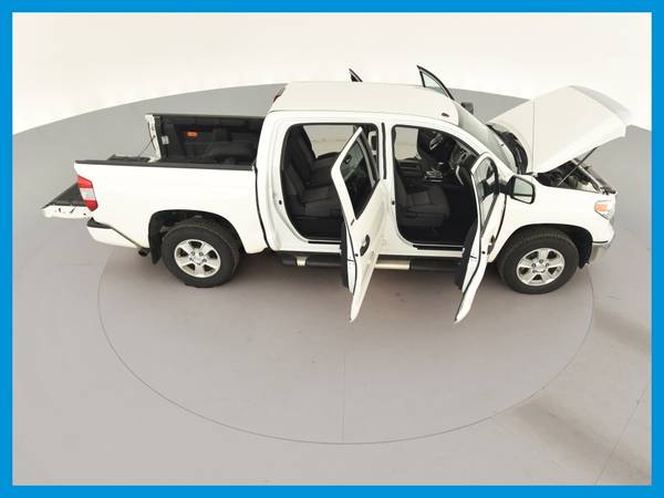 2016 Toyota Tundra CrewMax SR5 Pickup 4D 5 1/2 ft pickup White for sale in Hugo, MN – photo 20