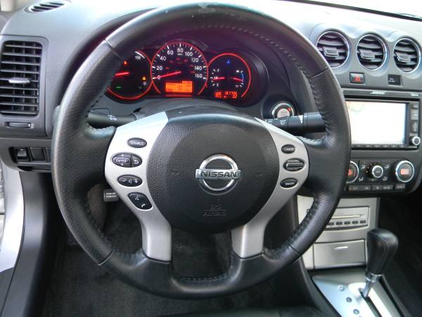 2008 Nissan Altima Hybrid --- leather -navigation - backup camera for sale in Costa Mesa, CA – photo 10
