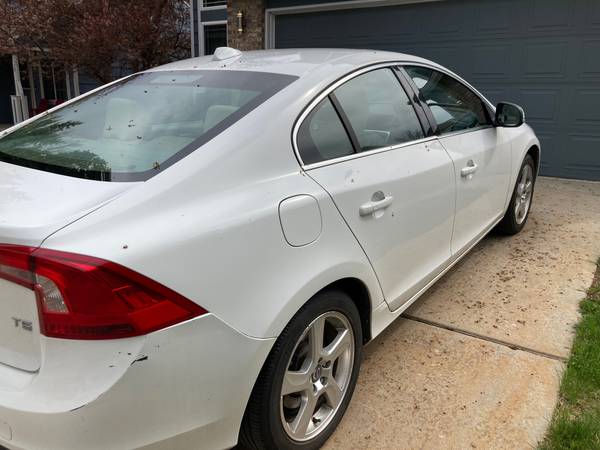 Volvo S60 T5, 2012 Excellent condition No smoke, no pets VERY for sale in Louisville, CO – photo 5