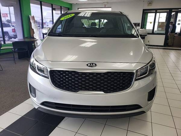 2016 Kia Sedona 4d Wagon LX - - by dealer - vehicle for sale in Louisville, KY – photo 2