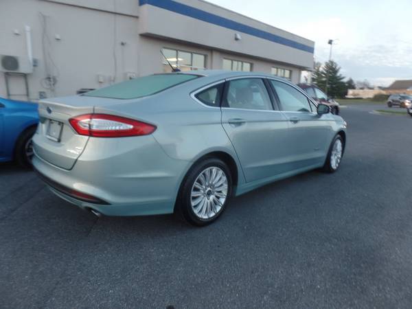 2013 Ford Fusion Hybrid Hybrid SE - cars & trucks - by dealer -... for sale in Frederick, MD – photo 3
