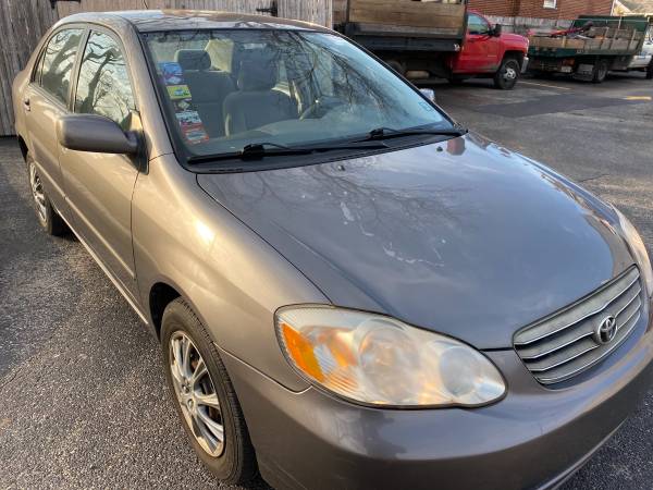 2004 Toyota Corolla LE - cars & trucks - by dealer - vehicle... for sale in Des Plaines, IL – photo 4