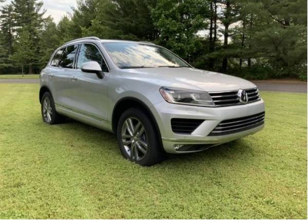 2016 Touareg TDI LUX For Sale - cars & trucks - by owner - vehicle... for sale in Doylestown, PA – photo 5