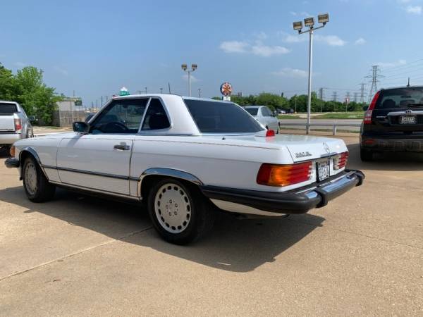 1987 Mercedes 560SL Convertible/Hardtop Well Maintained Cash for sale in Fort Worth, TX – photo 5