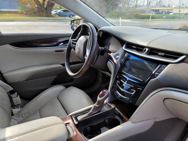 2014 CADILLAC XTS Platinum - Guaranteed Approval-Drive Away Today! -... for sale in Oregon, OH – photo 10