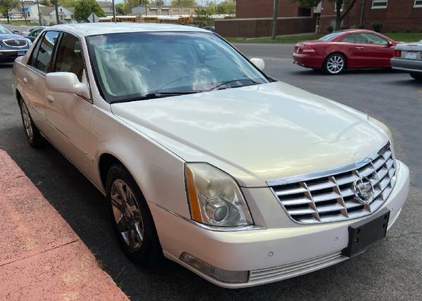 2006 Cadillac DTS Sedan - - by dealer - vehicle for sale in Salem, NC – photo 4
