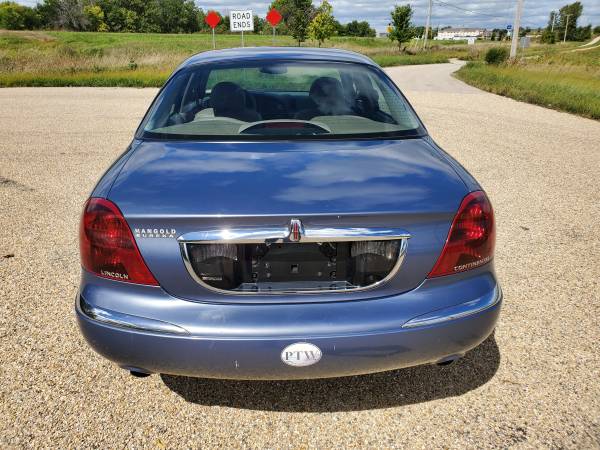 1999 Lincoln Continental!! LOW MILES!! Leather!! Sunroof!! Clean AF!! for sale in Dubuque, IA – photo 8