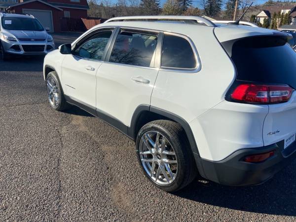 2016 Jeep Cherokee 4WD 4dr 83K Miles Cruise Loaded Up Nice Jeep -... for sale in Duluth, MN – photo 4
