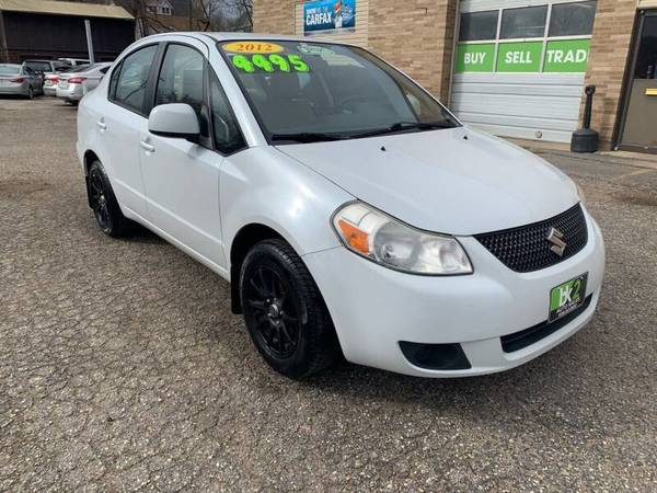 2012 Suxuki SX4 *Manual* - cars & trucks - by dealer - vehicle... for sale in Beloit, WI – photo 3