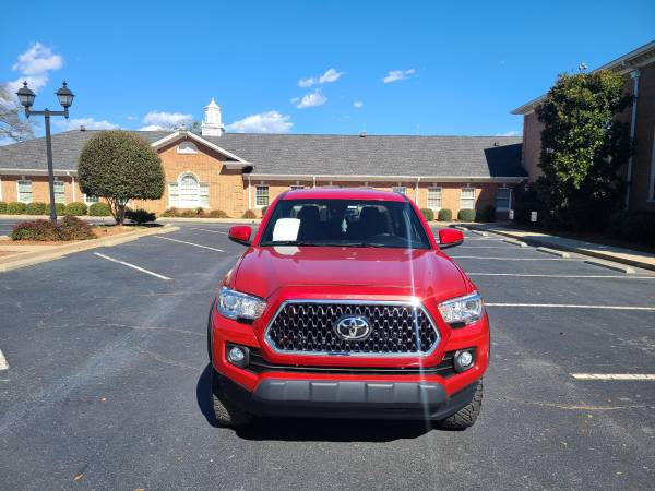 2018 toyota tacoma - - by dealer - vehicle automotive for sale in Cowpens, NC – photo 8
