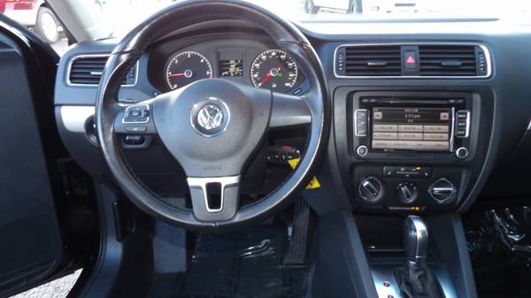 2011 Volkswagen Jett TDI Turbo Diesel - cars & trucks - by dealer -... for sale in Medford, OR – photo 12