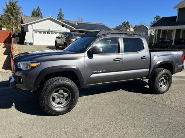 2018 Toyota Tacoma TRD Off-road Double Cab w Upgrades! - cars & for sale in Rohnert Park, CA – photo 2