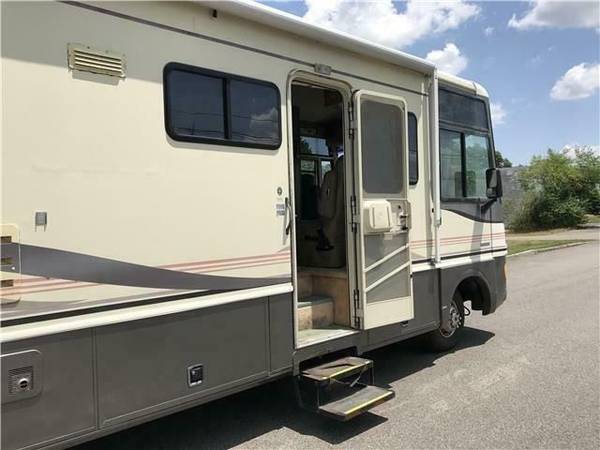 Fleetwood PACE ARROW - BAD CREDIT BANKRUPTCY REPO SSI RETIRED... for sale in Philadelphia, PA – photo 14