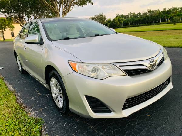 2012 Toyota Camry le - cars & trucks - by dealer - vehicle... for sale in Naples, FL – photo 18