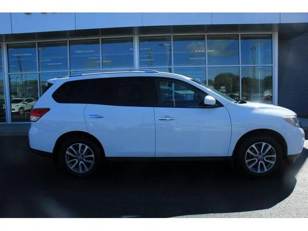 2016 Nissan Pathfinder SUV S - Nissan Glacier White for sale in Green Bay, WI – photo 3