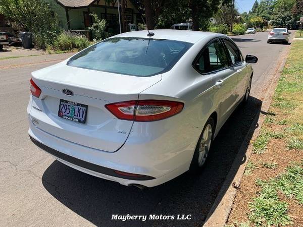 2016 Ford FUSION SE - cars & trucks - by dealer - vehicle automotive... for sale in Eugene, OR – photo 3