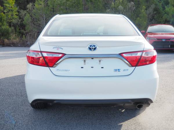2017 Toyota Camry Hybrid XLE - - by dealer - vehicle for sale in Asheboro, NC – photo 16