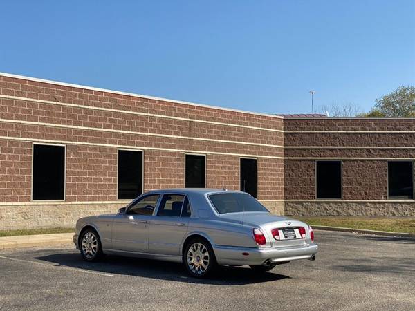2005 Bentley Arnage R - The Ultimate Bentley - LOW Miles only 29k -... for sale in Madison, WI – photo 9