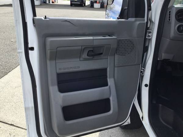 2013 Ford E-Series Cargo E 350 SD 3dr Extended Cargo Van GOOD/BAD/NO for sale in Little Ferry, NY – photo 14