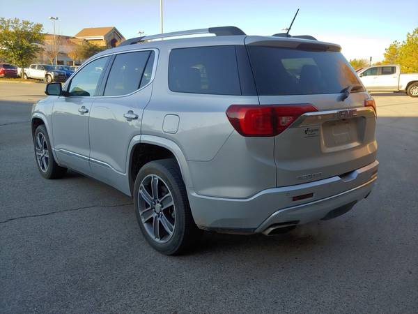 2019 GMC ACADIA DENALI LOW MILES! LOADED! 1 OWNER! CLEAN CARFAX! -... for sale in Norman, KS – photo 4