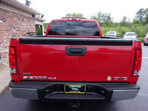 2011 GMC Sierra SLE Ext Cab 5.3 4x4, 95k Miles, Red/Black, Very Clean! for sale in Franklin, VT – photo 4