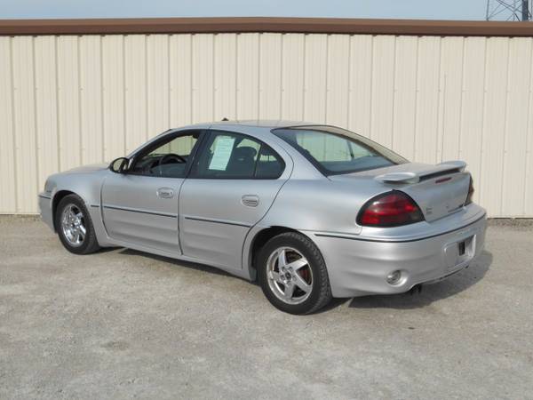 2004 Pontiac Grand Am GT sedan - - by dealer - vehicle for sale in Wilmington, OH – photo 5