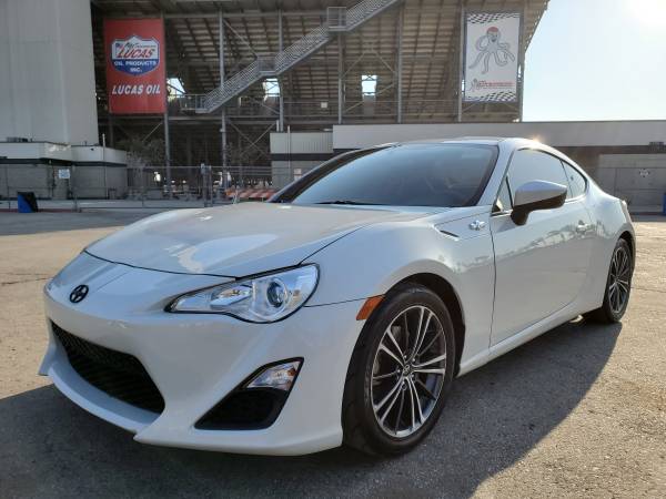 2016 SCION FR-S *6-SPEED MANUAL* TOYOTA 86 FRS BRZ GT86 *LOW MILES*... for sale in ALHAMBRA, CA – photo 10
