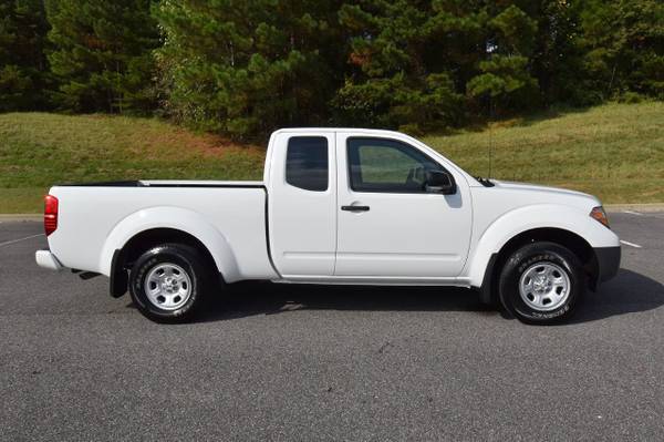 2019 *Nissan* *Frontier* *King Cab 4x2 S Manual* Gla - cars & trucks... for sale in Gardendale, AL – photo 2