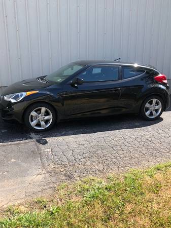 2013 Hyundai Veloster for sale in Davenport, IA