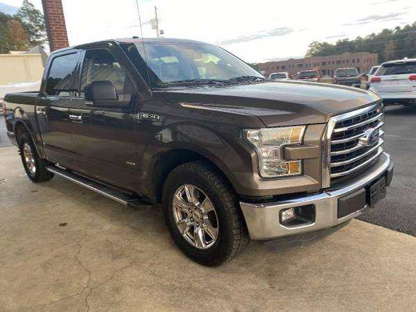 2015 Ford F-150 2WD SuperCrew 145 XLT - cars & trucks - by dealer -... for sale in Hattiesburg, LA – photo 2