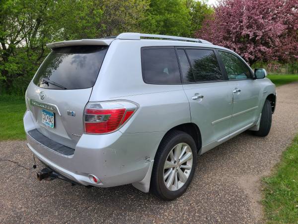 2008 Toyota Highlander Limited Hybrid - - by dealer for sale in Minneapolis, MN – photo 7
