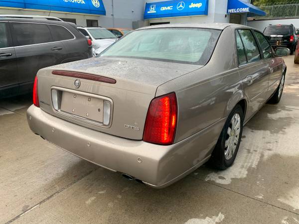 2001 RARE CADILLAC DTS!!! for sale in Detroit, MI – photo 7