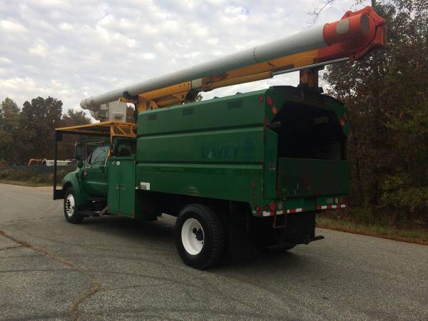 2006 Ford F-750 Forestry Bucket Truck - cars & trucks - by dealer -... for sale in Pleasant Garden, NC – photo 4