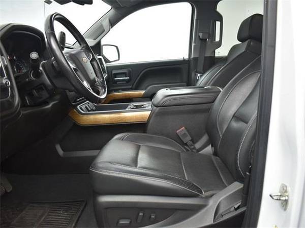 2018 Chevrolet Silverado 1500 LTZ - truck - - by for sale in Ardmore, TX – photo 11