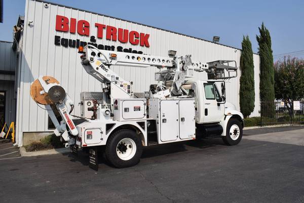 2008 International 4300 Altec AT40C 40' Cable Placing Boom Truck -... for sale in Fontana, TN – photo 3