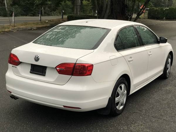 2014 Volkswagen Jetta Sedan 4dr Manual. One owner. CLEAN for sale in Woodinville, WA – photo 7