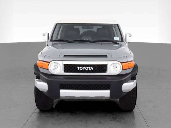 2014 Toyota FJ Cruiser Sport Utility 2D suv Gray - FINANCE ONLINE -... for sale in Washington, District Of Columbia – photo 17