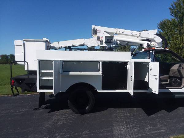 42' Altec 2008 Ford F550 Diesel Bucket Boom Lift Work Truck Nice! for sale in Gilberts, RI – photo 11