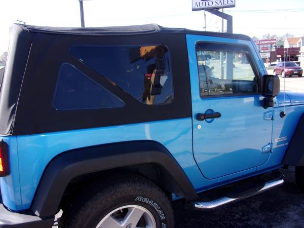 2010 jeep wrangler - - by dealer - vehicle automotive for sale in Freeport, WI – photo 10