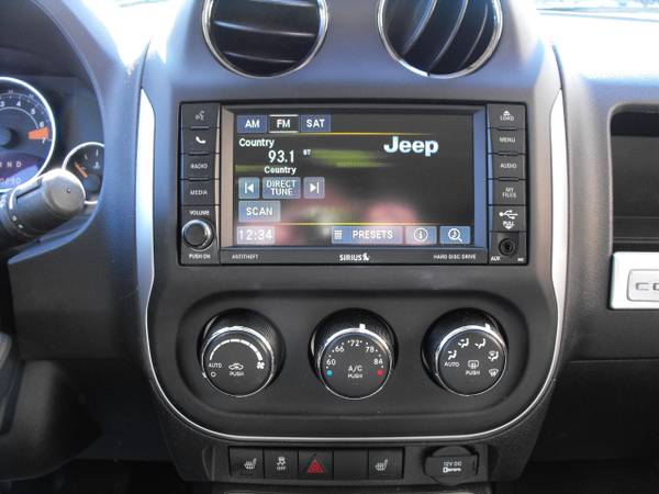 2014 Jeep Compass Limited only 62k miles - - by dealer for sale in Farmington, MI – photo 12