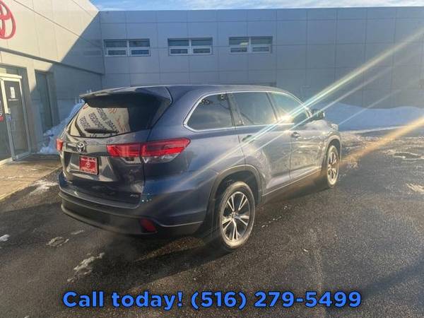 2019 Toyota Highlander LE SUV - - by dealer - vehicle for sale in Seaford, NY – photo 7